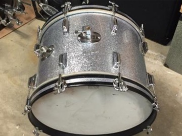 Selling with online payment: Rogers 20 in bass drum 60's Holiday 