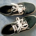 Selling with online payment: Vans shoes, Girls