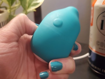 Selling: Minna Limon squeeze vibrator- Teal