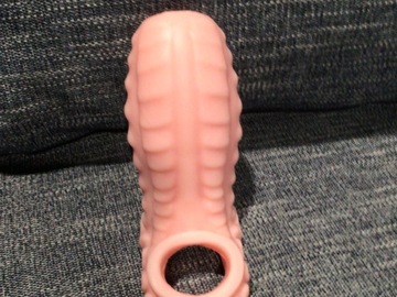 Selling with online payment: Bad Dragon Crackers Sheath Medium