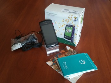 Selling with online payment: Sony Ericsson Vivaz, New, Boxed, Unlocked