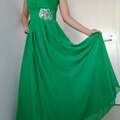 Myydään: Green dress (M)