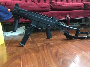 Selling: Airsoft H&K UMP AEG Airsoft SMG competition series