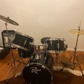 Selling with online payment: Like New Drum Kit