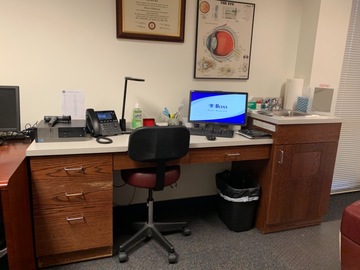 Selling with online payment: EyeDesigns exam room desks 