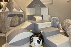 Rent per night (24 hour rental): Mini Posh Tot 