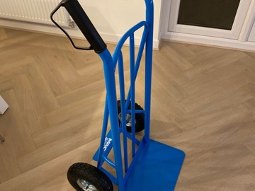 Rent per night (24 hour rental): Hand Truck