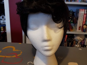 Selling with online payment: Short black wig