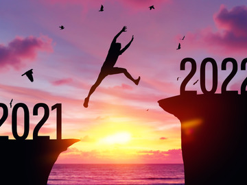 Selling: New Year Intentions: Set your Intentions for the year ahead!
