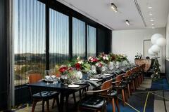 Book a meeting | $: QT Lounge | intimate meeting room with a million-dollar view