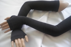 Vente au détail: Gants longs noirs sans manches pour femmes
