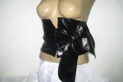 Vente au détail: ceinture corset en cuir avec ruban