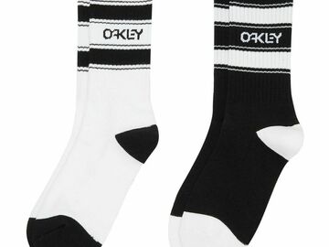 sell: 4 pairs oakley socks,cycling socks