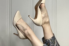 SOLD : Rebecca Taylor Beige Leather Heels