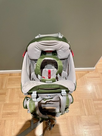 Osprey Poco AG Plus (26L) Kantorinkka