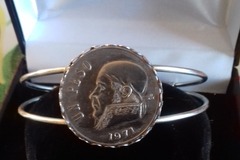 Vente au détail: bracelet pièce de monnaie vintage authentique