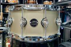 Selling with online payment: DW Performance Series 6.5x14" Maple Snare Drum Gold Mist