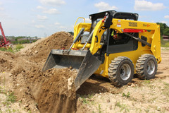 En alquiler: Nueva minicargadora Wacker Neuson SW24