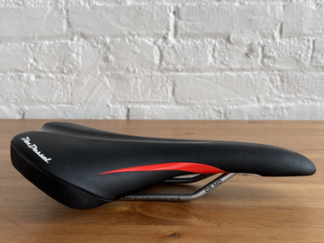 Selling with online payment: Van Dessel CR-MO Saddle