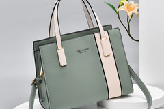 Buy Now: (16) MD luxury satchel/crossbody/shoulder handbags MSRP $ 1,513.0