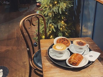 Walk-in: Caffè Nero I Curzon St W1J understand what you need when working