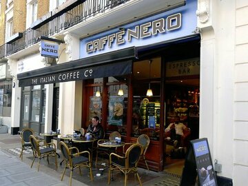 Walk-in: Refresh your working motivation in Caffè Nero I Liverpool St EC2M