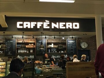 Walk-in: Get the job done at Caffè Nero I St Martin's Ln WC2V 