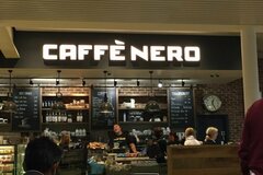 Walk-in: Get the job done at Caffè Nero I St Martin's Ln WC2V 