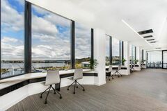 Free | Book a table: Window/Hot Desks | Enjoy panoramic views of Elizabeth Quay.