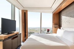 Suites For Rent: Iconic Shard Suite  │  Shangri-La The Shard  │  London