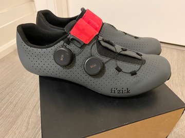 Selling with online payment: Fizik Infinito Carbon 2 Road Cycling Shoes