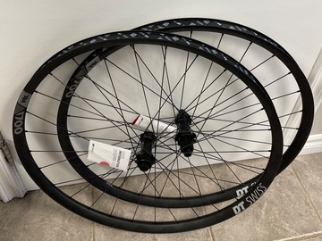 Selling with online payment: DT Swiss -XM 1700 SPLINE 29-inch Mountain Bike Shimano rim pair