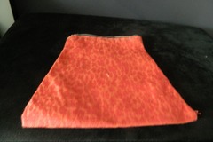 Vente au détail: trousse en tissu rouge orangé asymétrique 