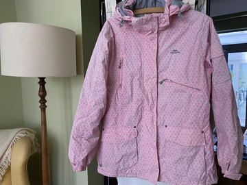 Selling with online payment: Women's large / extra large ski jacket