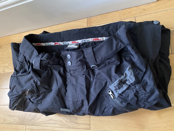 Selling with online payment: No Fear, Black Ski Pants XL
