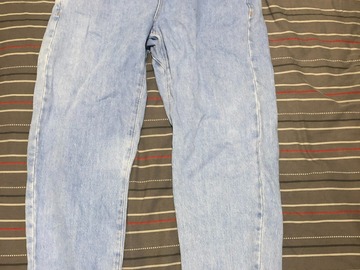 Myydään: Zara Jean