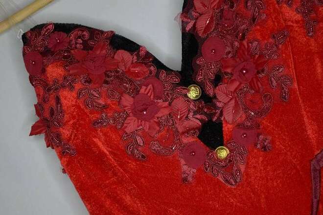 Aerith Gainsborough red Dress