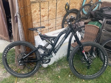 Selling with online payment: 2009 Norco Atomik