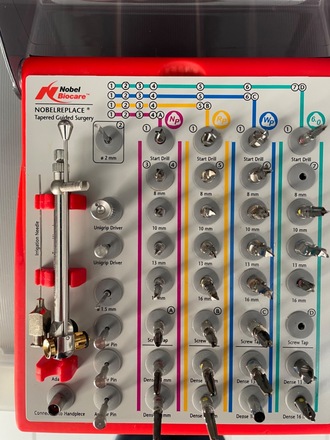 Nobelbiocare chirurgische kits