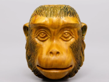  : Handmade Monkey Smoking Pipe