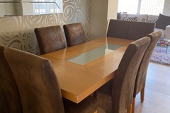 Rent out Monthly: Large dining room table