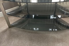 Rent out Monthly: Television stand
