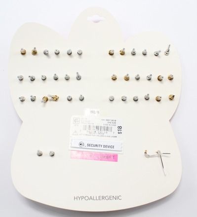 50 Sets of 20 Pair Earrings on a Card $900 Retail Value