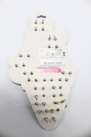 50 Sets of 20 Pair Earrings on a Card $900 Retail Value