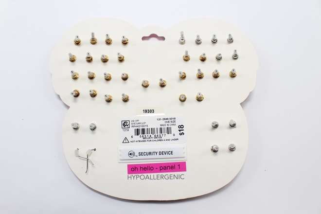 50 Sets of 20 Pair Earrings on a Card $900 Retail Value