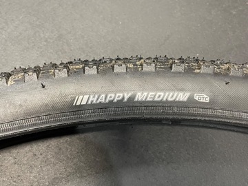 Selling with online payment: Kenda Happy Medium 700x40 Gravel Tires