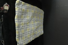 Vente au détail: trousse plate en tissu à carreaux bleu et jaune 