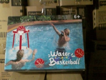 Liquidation/Wholesale Lot: 4 pc. Lot f Floating Pool Basketball Hoop Game Set $59.00