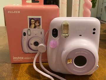Myydään (Yksityinen): Vuokrataan uusi Instax mini 11 kamera