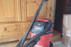 Renting out with online payment: Bauer Shop Vacuum 6 Gallon